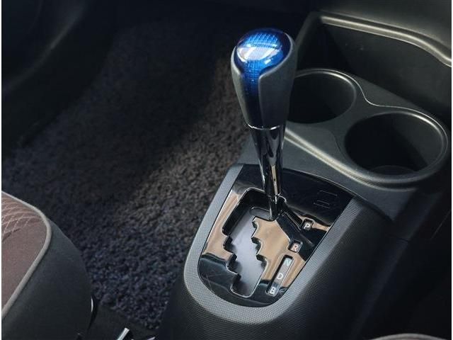 TOYOTA AQUA 2017 Image 31