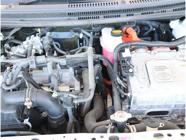 TOYOTA AQUA 2017 Image 31