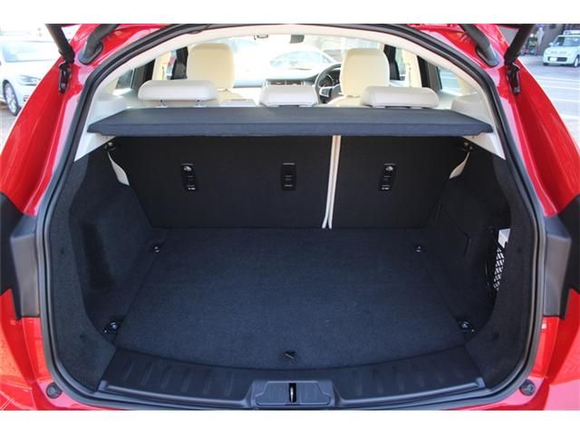 JAGUAR E-PACE 2020 Image 31