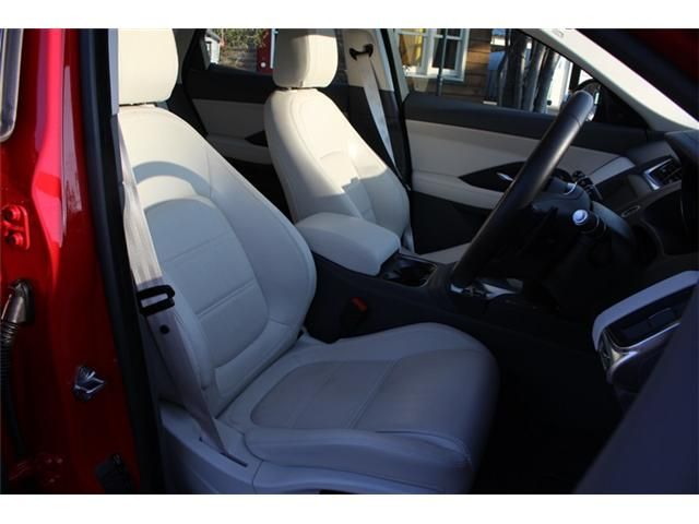 JAGUAR E-PACE 2020 Image 31