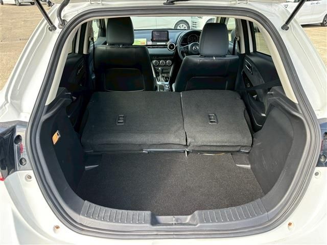 MAZDA 2 2019 Image 31