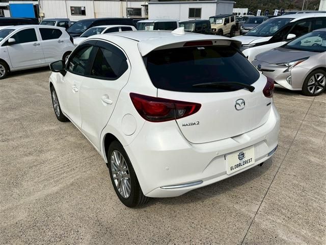 MAZDA 2 2019 Image 31
