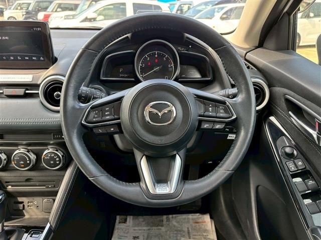 MAZDA 2 2019 Image 31