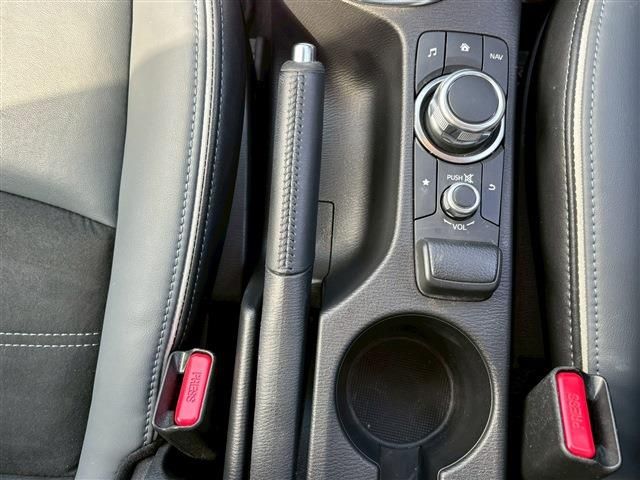 MAZDA 2 2019 Image 31