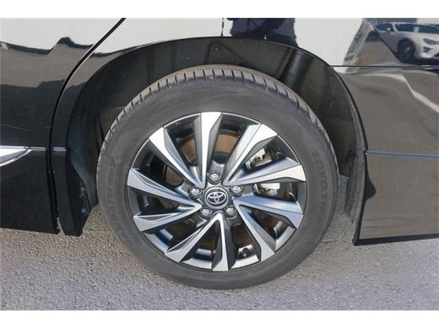 TOYOTA VOXY HYBRID 2022 Image 31