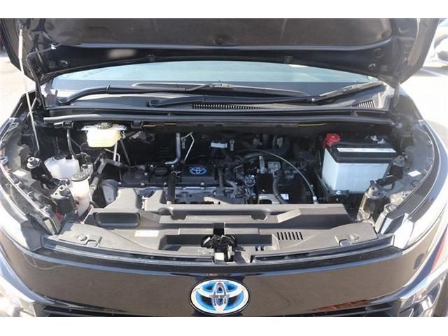 TOYOTA VOXY HYBRID 2022 Image 31