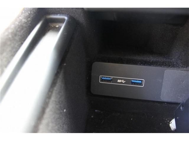 JAGUAR XJSERIES SEDA 2017 Image 31