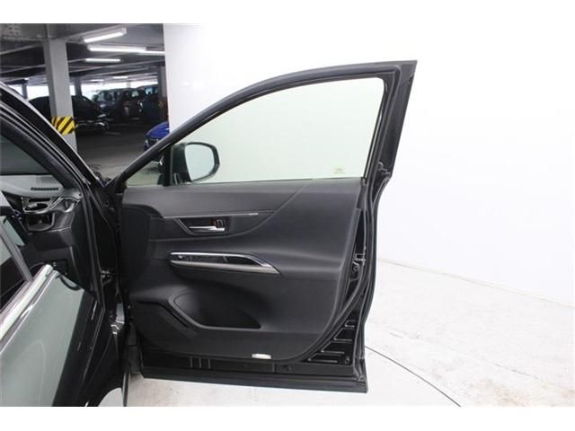 TOYOTA HARRIER HYBRID 2021 Image 31