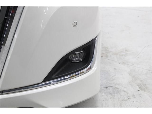 TOYOTA ESQUIRE HYBRID 2018 Image 31
