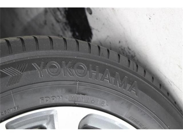 TOYOTA ESQUIRE HYBRID 2018 Image 31