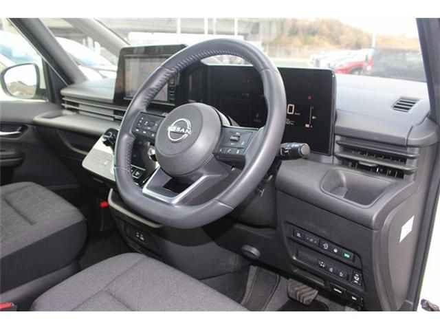 NISSAN SERENA  WG 2023 Image 31