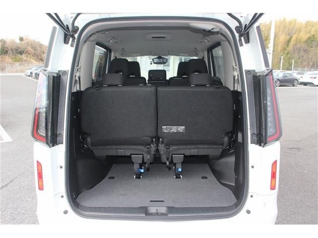 NISSAN SERENA  WG 2023 Image 31