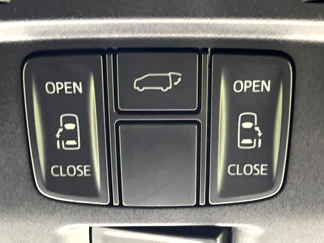 TOYOTA ALPHARD 2017 Image 31