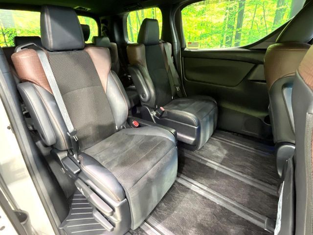 TOYOTA ALPHARD 2017 Image 31