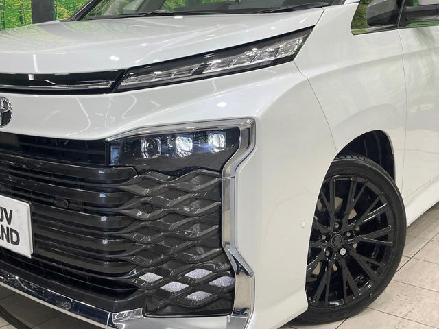 TOYOTA VOXY HYBRID 2025 Image 31
