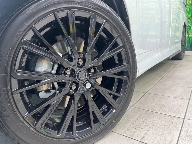 TOYOTA VOXY HYBRID 2025 Image 31