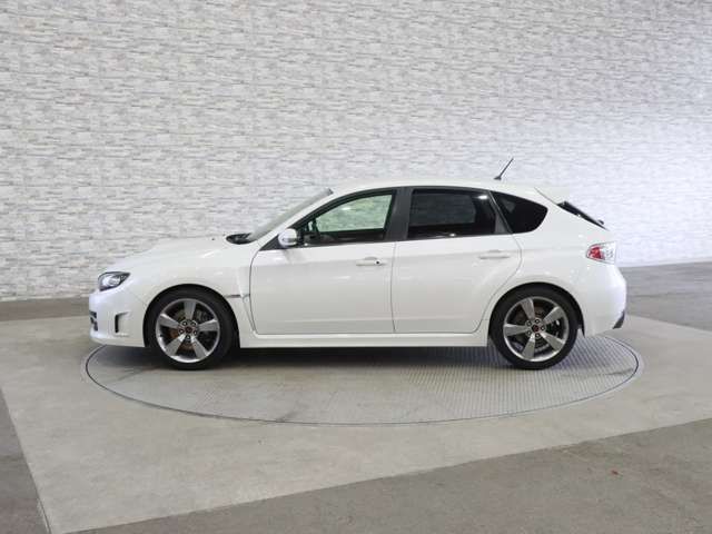 SUBARU IMPREZA WRX 5DOOR 2009 Image 31