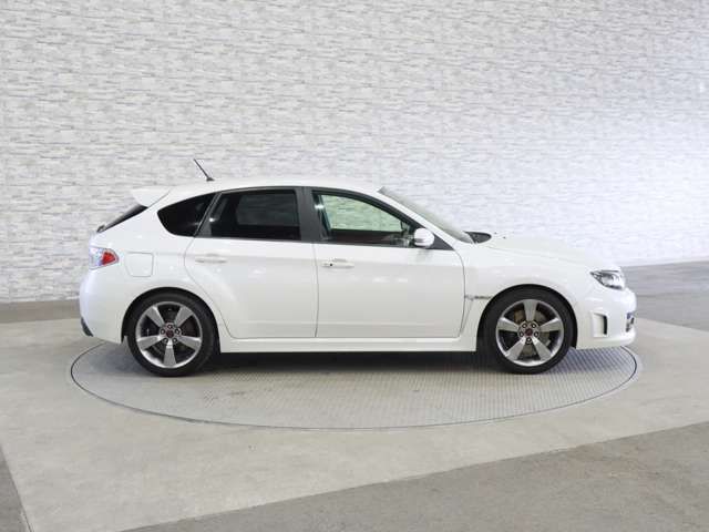 SUBARU IMPREZA WRX 5DOOR 2009 Image 31