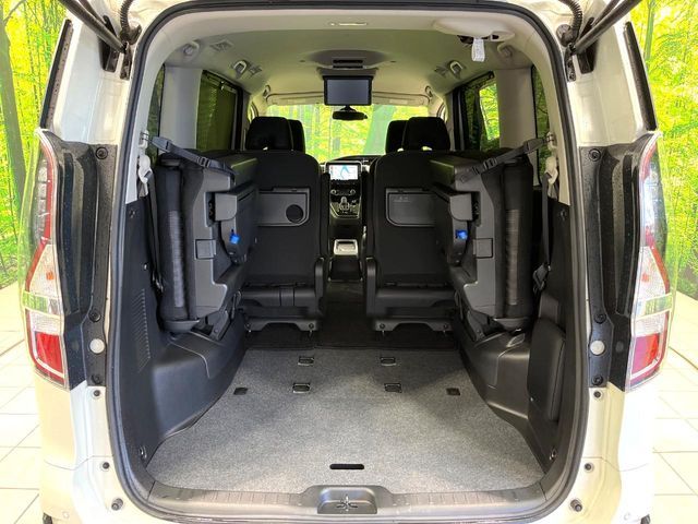 NISSAN SERENA  WG 2019 Image 31