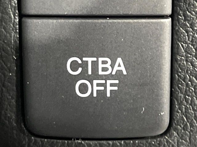 HONDA N BOX 2015 Image 31