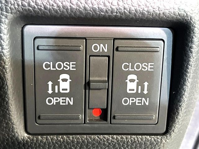 HONDA N BOX CUSTOM 2021 Image 31