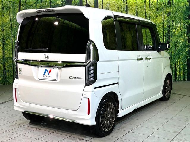 HONDA N BOX CUSTOM 2021 Image 31
