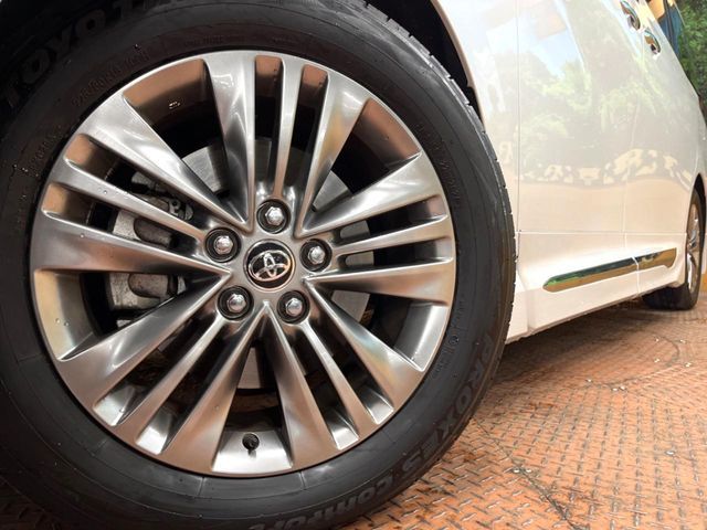 TOYOTA ALPHARD 2024 Image 31