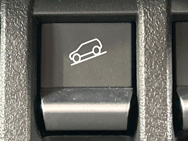 SUZUKI JIMNY NOMADE 2026 Image 31