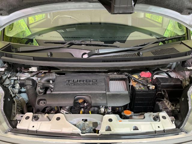 DAIHATSU TANTO CUSTOM 2017 Image 31