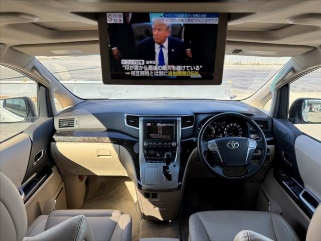 TOYOTA VELLFIRE 2014 Image 31