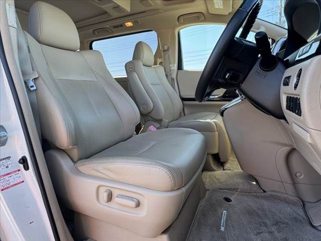 TOYOTA VELLFIRE 2014 Image 31