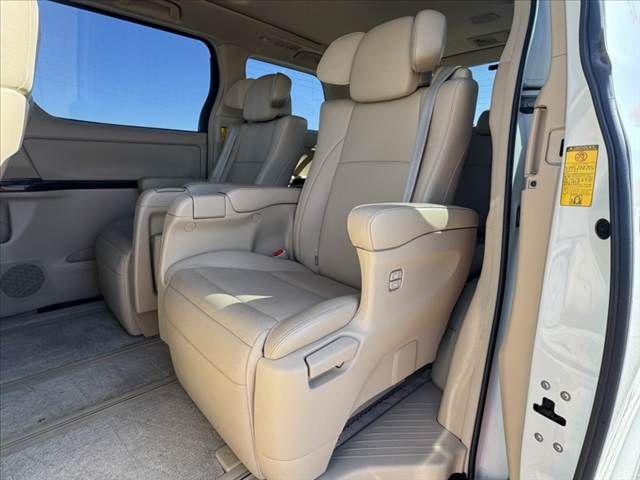 TOYOTA VELLFIRE 2014 Image 31