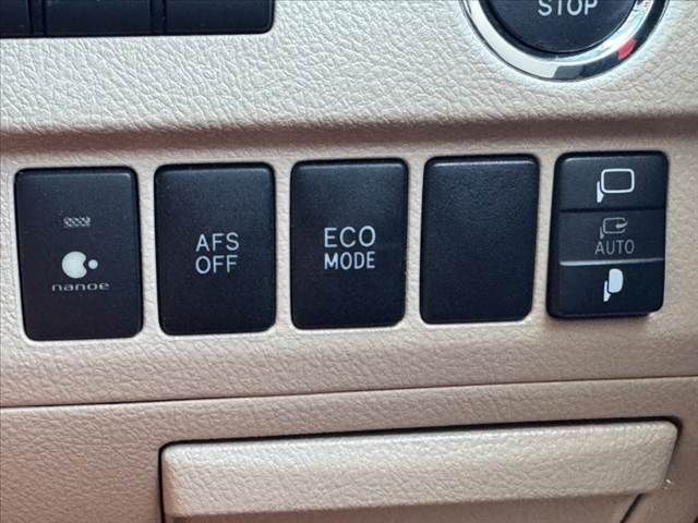 TOYOTA VELLFIRE 2014 Image 31