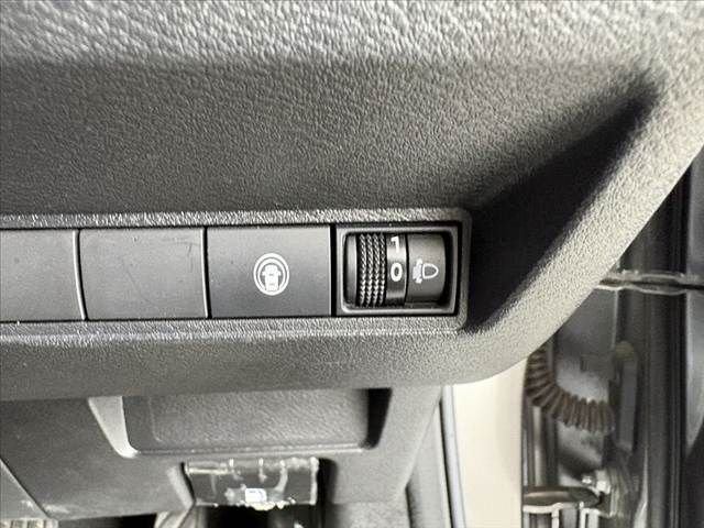 NISSAN NOTE 2022 Image 31