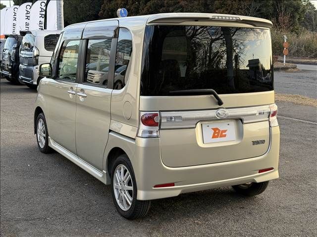 DAIHATSU TANTO CUSTOM 2010 Image 31