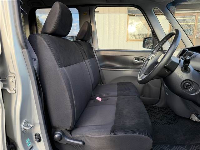 DAIHATSU TANTO CUSTOM 2010 Image 31