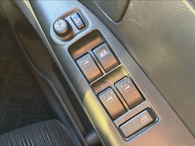 DAIHATSU TANTO CUSTOM 2010 Image 31