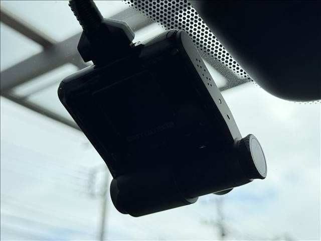 NISSAN JUKE 2017 Image 31