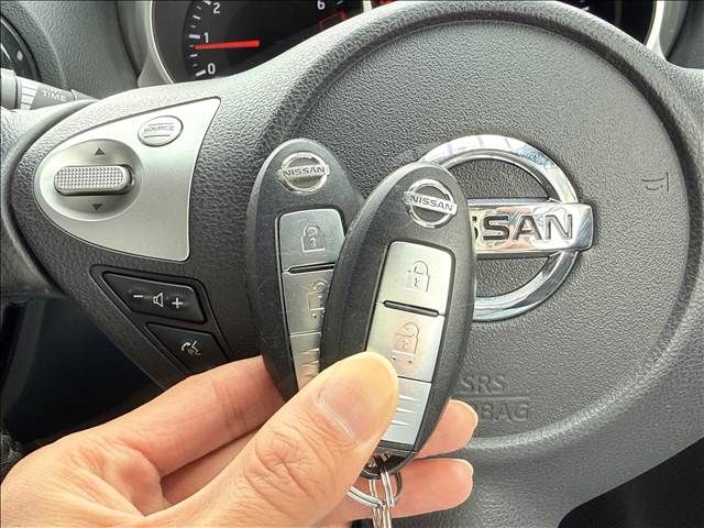 NISSAN JUKE 2017 Image 31