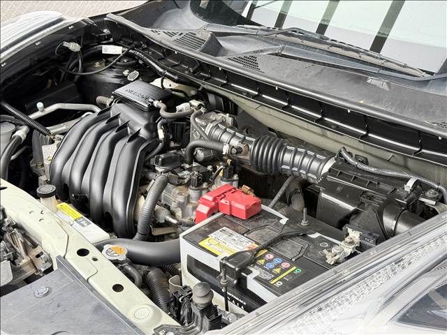 NISSAN JUKE 2017 Image 31