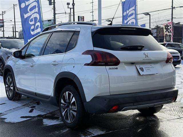 PEUGEOT 2008 2018 Image 31