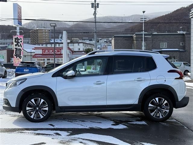 PEUGEOT 2008 2018 Image 31