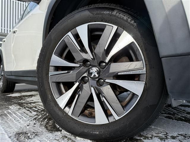 PEUGEOT 2008 2018 Image 31