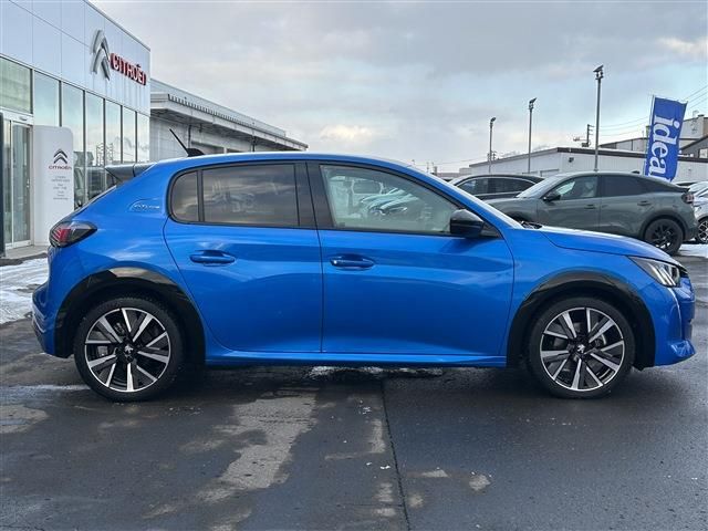 PEUGEOT 208 2020 Image 31