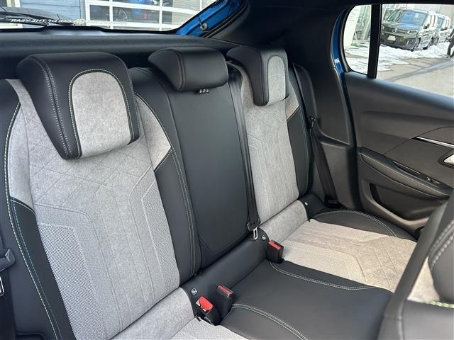 PEUGEOT 208 2020 Image 31