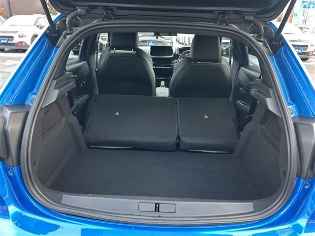 PEUGEOT 208 2020 Image 31