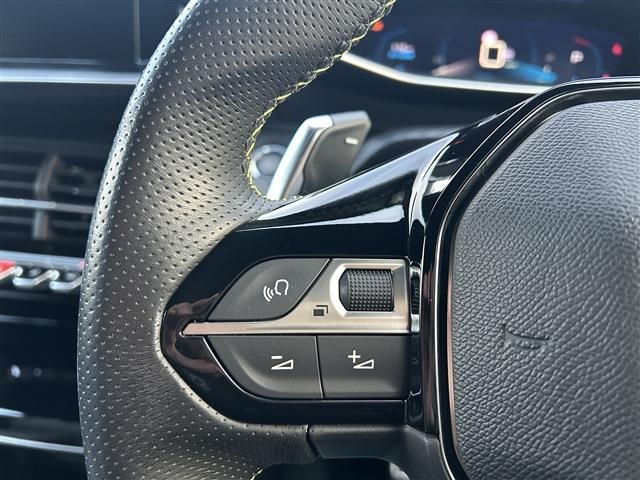 PEUGEOT 208 2020 Image 31