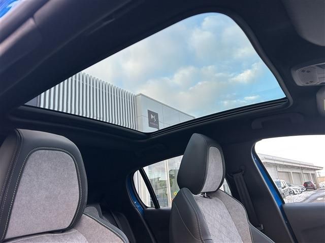 PEUGEOT 208 2020 Image 31