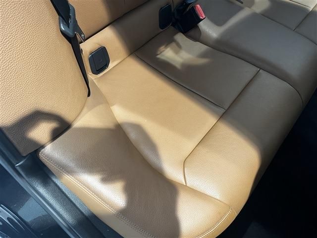 BMW 3SERIES SEDAN 2017 Image 31