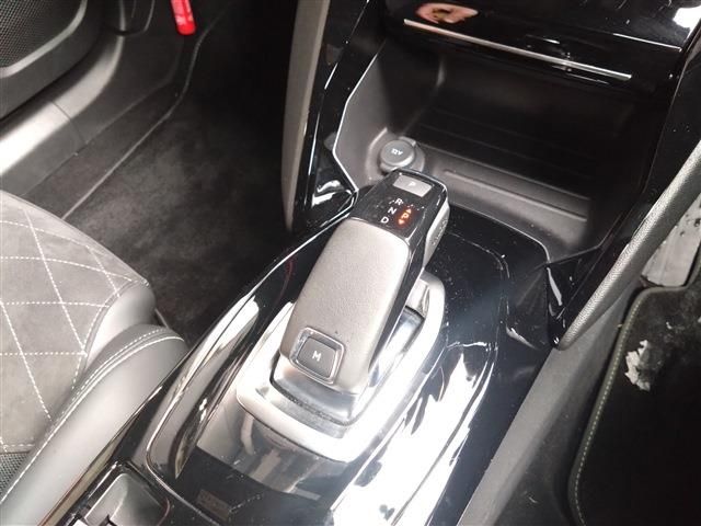 PEUGEOT 2008 2022 Image 31